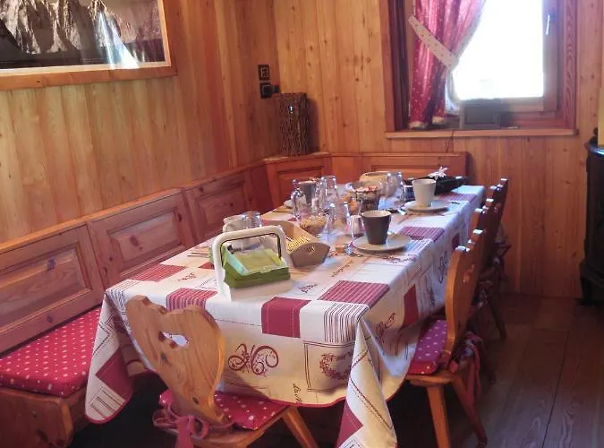 Rascard D'antan فندق مبيت وإفطار 3*